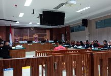 Saksi Mahkota Alek Candra Cabut BAP, Ungkap Kejanggalan Kasus Narkoba Polresta Barelang Saksi Mahkota Alek Candra Cabut BAP, Ungkap Kejanggalan Kasus Narkoba Polresta Barelang