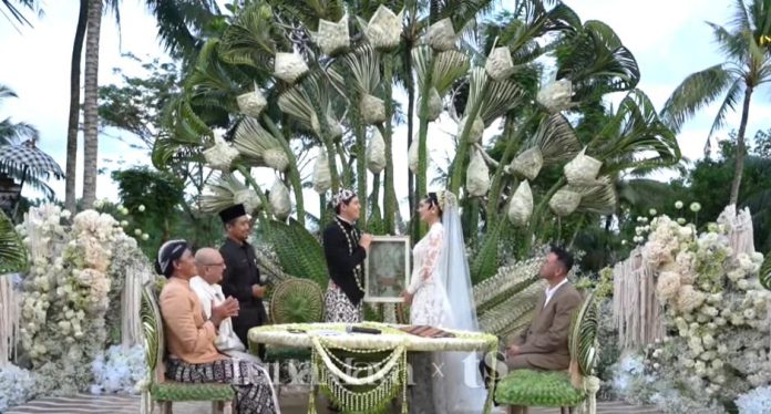 Angka Unik Mas Kawin Pernikahan Luna Maya dan Maxime Bouttier