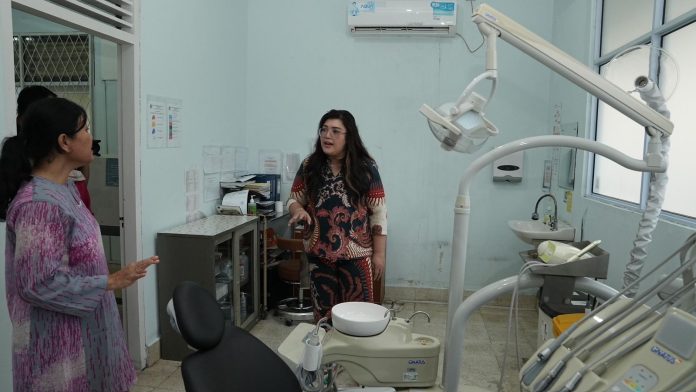 Deputi Bidang Pelayanan Umum Tinjau Klinik Baloi