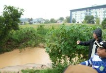 Deputi VII BP Batam Mouris Limanto Komitmen Atasi Persoalan Banjir di Batam Deputi VII BP Batam Mouris Limanto Komitmen Atasi Persoalan Banjir di Batam