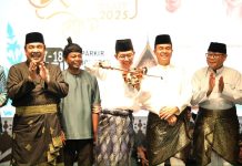 Kenduri Seni Melayu, Amsakar akan Bangun Panggung Seni Budaya di Gedung Beringin Sekupang Batam Semarak Kenduri Seni Melayu, Amsakar Bacakan Puisi Uwak dan