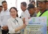 Suasana Penyerahan Bantuan ke 153 Lansia di Kecamatan Belakangpadang Suasana Penyerahan Bantuan ke 153 Lansia di Kecamatan Belakangpadang