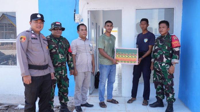 Sudah 93 Kepala Keluarga Asal Rempang Tempati Rumah Baru di Tanjung Banon Sudah 93 Kepala Keluarga Asal Rempang Tempati Rumah Baru di Tanjung Banon