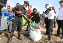 Peringati Hari Lingkungan Hidup 2025, Amsakar dan Li Claudia Goro Massal Bersama Warga Peringati Hari Lingkungan Hidup 2025, Amsakar dan Li Claudia Goro Massal Bersama Warga