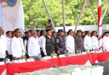 Pemusnahan 2 Ton Sabu Disaksikan Ribuan Warga, Komitmen Amsakar-Li Claudia Perangi Narkoba