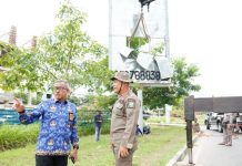 Tim Penertiban Pemko Batam Sudah Bongkar 273 Reklame, Jefridin Ingatkan Pengusaha