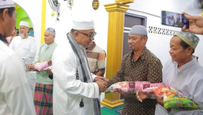Lis Darmasyah Ajak Jamaah Dukung Program Safari Subuh Pemko Tanjungpinang