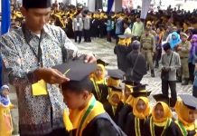 Bupati Karimun Iskandarsyah Tanggapi Penghapusan Insentif Guru TPQ, DTA hingga Ponpes