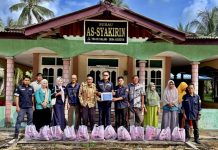 Dukung Ketahanan Pangan, PT Timah Salurkan Paket Sembako Masyarakat Teluk Dalam Kundur Guna memenuhi kebutuhan pangan, PT Timah Tbk