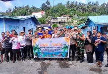 KOMBE-PANTAS Gelar Aksi Bersih Sampah Plastik di Desa Sri Tanjung Siantan KOMBE-PANTAS Gelar Aksi Bersih Sampah Plastik di Desa Sri Tanjung Siantan