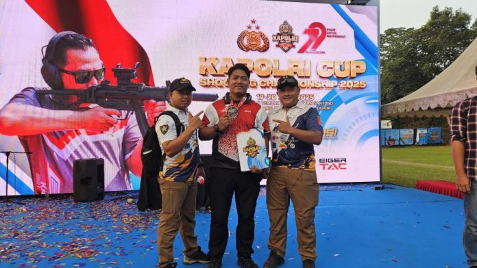 Kapolri Cup 2025, Brigpol Reza Nanda Juara III Kapolri Cup 2025, Brigpol Reza Nanda Juara III pada Kelas Tembak Reaksi Classic Division
