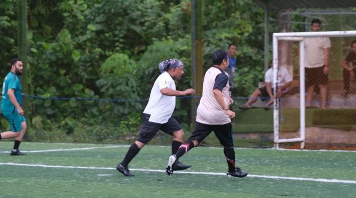 Ketika Wali Kota Tanjungpinang Ikut Meriahkan Mini Soccer Wali Kota Cup Ketika Wali Kota Tanjungpinang Ikut Meriahkan Mini Soccer Wali Kota Cup