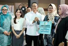 Pemko Batam Salurkan Insentif bagi 703 Kader Posyandu Sekupang dan Lubukbaja Pemko Batam Salurkan Insentif bagi 703 Kader Posyandu Sekupang dan Lubukbaja