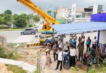 Sebanyak 980 Reklame Kecamatan Batam Kota Telah Dibongkar, Tim Mulai Susuri Lubuk Baja Sebanyak 980 Reklame Kecamatan Batam Kota Telah Dibongkar, Tim Mulai Susuri Lubuk Baja