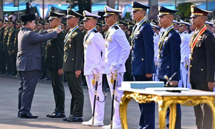 Tugas Pertama 2000 Perwira Remaja dari Presiden Prabowo Tugas Pertama 2000 Perwira Remaja dari Presiden Prabowo: Jaga Kedaulatan dan Kehormatan Bangsa