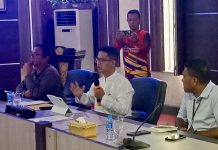 Distributor Ogah Pasok Bahan Pangan dari Luar Batam, Iskandarsyah Bersikukuh Minta Diskresi Bupati Karimun Iskandarsyah, menggelar rapat koordinasi bersama dengan agen dan distributor sembako Karimun