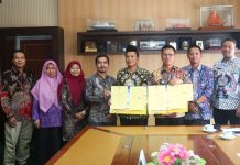 Bupati Anambas Tandatangani MoU dengan Pengadilan Agama Tarempa Bupati Anambas Tandatangani MoU dengan Pengadilan Agama Tarempa