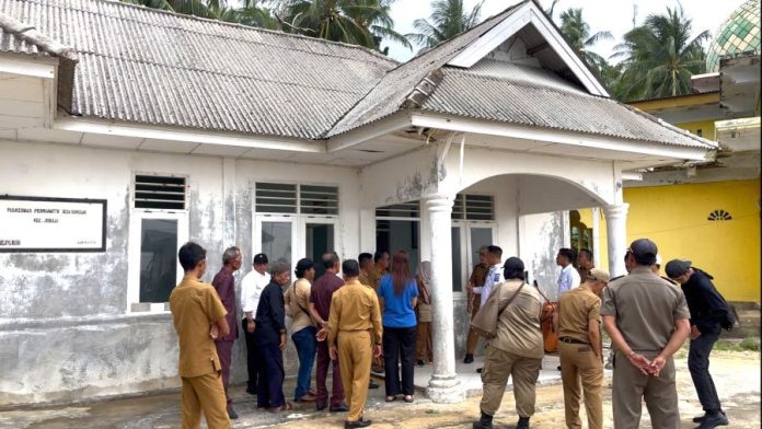 Bupati Aneng Janji Tambah Tenaga Medis dan Renovasi Pustu Desa Sunggak
