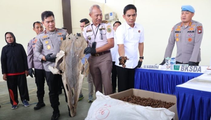 Ditreskrimsus Polda Kepri Ungkap Sejumlah Kasus Penyelundupan Satwa dan BBM Subsidi