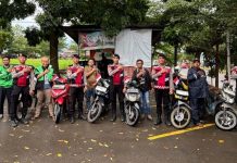 Jelang HUT RI 80, 134 Personil Ditsamapta Polda Kepri Bagikan Bendera ke Pengendara Ditsamapta Polda Kepri melaksanakan kegiatan pembagian bendera merah putih