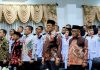 Bupati Yulianto bersama wakil ketua DPRD Pasbar Supriono Hadiri Malam Resepsi Kenegaraan Peringatan HUT RI ke-80