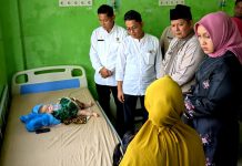 Respon Cepat Bupati Pasaman Beserta Istri, Besuk Balita penderita kekurangan gizi di RSU Tuanku Imam Bonjol