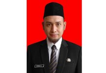 Kerap Bermasalah, Kadis PMD Bintan Firman Edukasi Syarat Jadi Ketua RT/RW Kadis PMD Bintan Firman Setyawan Edukasi Syarat Menjadi Ketua RTRW