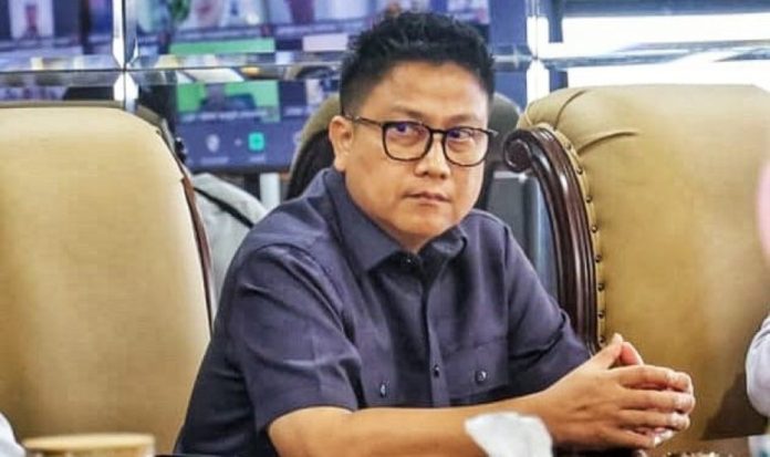 Kepala Dinas Komunikasi Provinsi Kepri Hendri Kurniadi dan Warga Gaza Palestina