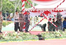 Hadiri Kirab Kebangsaan, Amsakar: Bendera Merah Putih adalah Simbol Kehormatan Negara Lepas Kirab Kebangsaan
