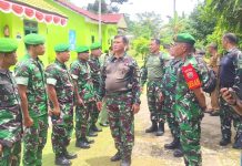 Pangkogabwilhan I Beri Semangat Anggota Koramil 07 Palmatak di Anambas Pangkogabwilhan I Beri Semangat Anggota Koramil 07 Palmatak di Anambas
