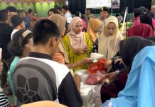 Pasar Murah di Gedung BPMS Tarempa Bantu Stabilkan Harga Kebutuhan Pokok Pasar Murah di Gedung BPMS Tarempa