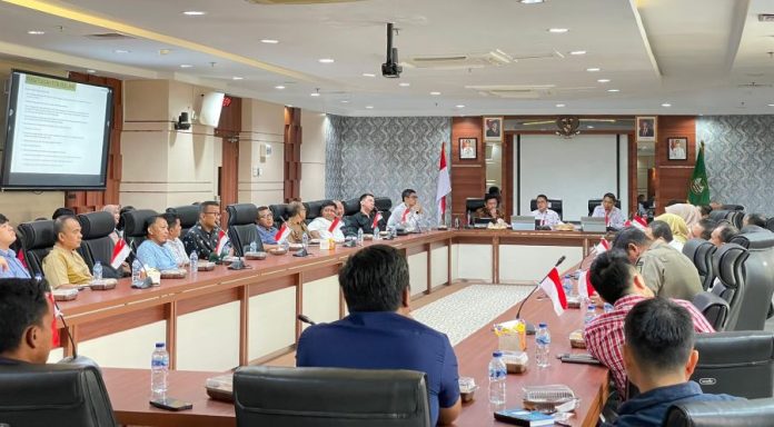 Penyelenggaraan Reklame dan Pajak Reklame 2 Penyelenggaraan Reklame dan Pajak Reklame 2