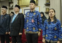 Tahar Resmi Menjabat Kepala Dinas Pariwisata, Dedi Dirut RSUD Karimun