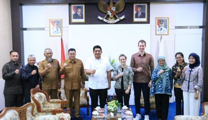 Bupati Bintan Roby Kurniawan sambut kunjungan Tim Kedutaan Besar Australia