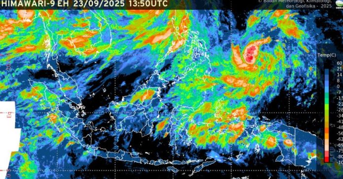 Cuaca Sepekan 23–29 September 2025, Siklon Tropis Ragasa dan Bibit Siklon 92W Picu Hujan Lebat serta Gelombang Tinggi