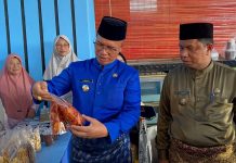 41 Kelompok SPKP di Siantan Gelar Bazar dan Luncurkan Unit Sembako 41 Kelompok SPKP di Siantan Gelar Bazar dan Luncurkan Unit Sembako