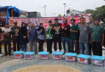 Kapolresta Tanjungpinang Dukung Panggung Hiburan Bazar UMKM di Gelar Kogabwilhan I Kapolresta Tanjungpinang Dukung Panggung Hiburan Bazar UMKM di Gelar Kogabwilhan I