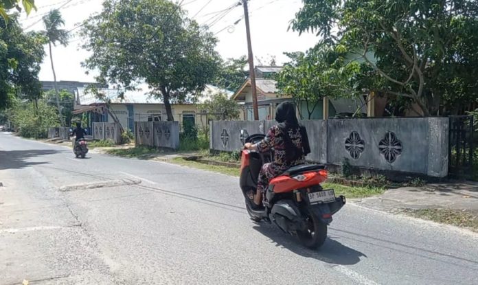 Polisi Tidur di Jalan Kampung Kamboja Tanjunguban Berpotensi Ciptakan Kecelakaan