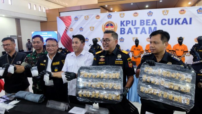 Bea Cukai Batam "Panen" Narkoba, Emas, dan Handphone Ilegal Selama September 2025