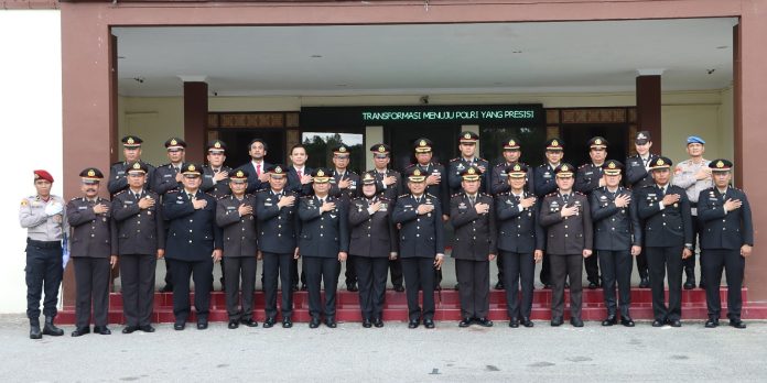 Sinergi Polresta Barelang di Hari Kesaktian Pancasila, Upacara Berlangsung Khidmat di Mapolresta dan Mako Kodaeral IV