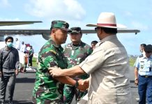 Dari Genggaman Tangan di Natuna hingga Bintang Kehormatan: Presiden Prabowo Teguhkan Janji 5 Tahun Lalu Marsma TNI Fairlyanto, S.E., M.A.P bersama Menhan RI semasa di Pulau Natuna 2020 silam