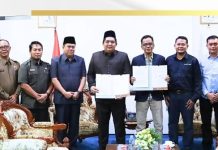 Pemkab Bintan dan PLN Tandatangani Kerjasama Pemungutan dan Penyetoran PBJT TL Pemkab Bintan dan PLN Tandatangani Kerjasama Pemungutan dan Penyetoran PBJT TL