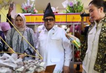 Kepala BPJPH Sebut Pulau Penyengat Simbol Wisata Halal Indonesia Kepala BPJPH Sebut Pulau Penyengat Simbol Wisata Halal Indonesia