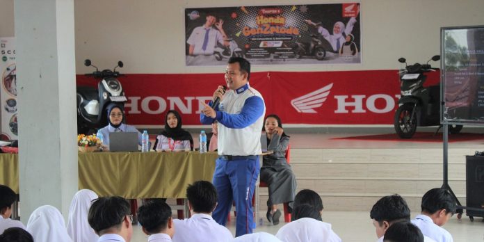 Honda GenZplode: Bentuk Generasi Muda Cerdas, Aman, dan Beretika di Era Digital