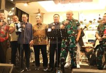 Jamuan Makan Malam Bersama Pangdam XIX Tuanku Tambusai Mayjen TNI Agus Hadi Waluyo di Batam Momen kebersamaan semakin meriah ketika Wali Kota Batam dan Pangdam XIX Tuanku Tambusai