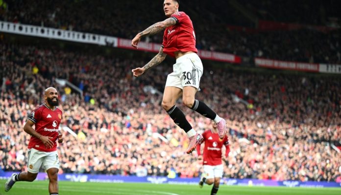 Statistik Manchester United Tundukkan Sunderland 2-0, Terbantu Kiper Lammens