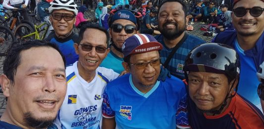 Dilepas Amsakar, Ribuan Peserta Meriahkan Gowes HUT ke-54 BP Batam