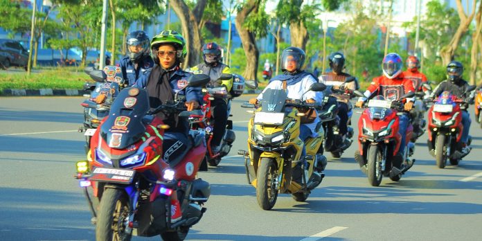Honda ADV Exploride, Semangat Kebersamaan Bikers Batam Menjelajah Kota Honda ADV Exploride, Semangat Kebersamaan Bikers Batam Menjelajah Kota