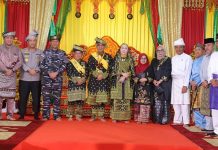 Kapolda Kepri Hadiri Penganugerahan Gelar Datok Seri Diwangsa Wira Perdana untuk Ketua MPR RI Kapolda Kepri Hadiri Penganugerahan Gelar Datok Seri Diwangsa Wira Perdana untuk Ketua MPR RI