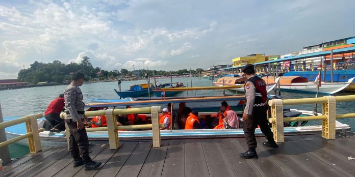 Polsek Belakang Padang Tingkatkan Kewaspadaan Masyarakat Hadapi Cuaca Ekstrem